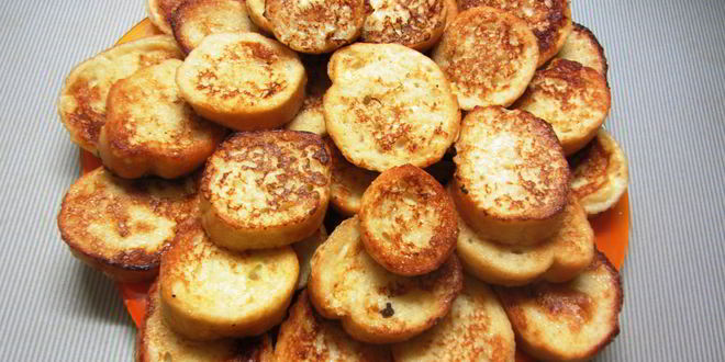 Рецепт нежных гренков с сахаром