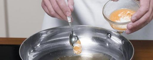 Шаг 2: сладких гренков без молока и яиц