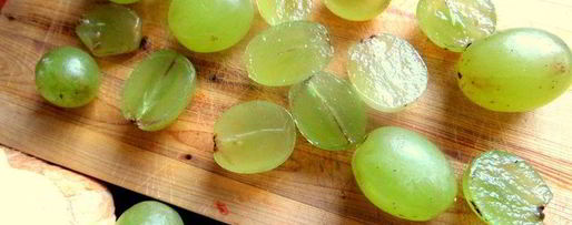 Шаг 3: запеченных гренков с творогом и виноградом