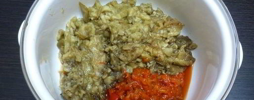 Шаг 1: икры из баклажанов кьопоолу