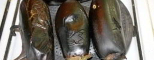 Шаг 1: икры из печеных баклажанов