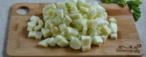 Шаг 3: икры кабачковой с перцем и помидорами