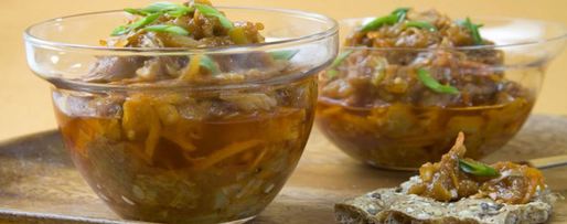 Шаг 2: икры овощной с чесноком