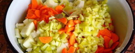 Шаг 10: кабачковой икры без томатной пасты