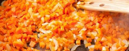 Шаг 5: кабачковой икры кусочками