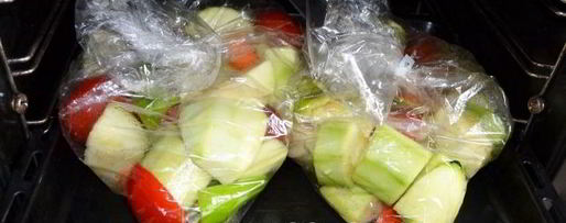 Шаг 7: кабачковой икры в рукаве для запекания