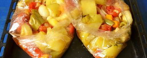 Шаг 9: кабачковой икры в рукаве для запекания