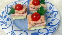 Рецепт Канапе Делис с ветчиной и фасолью