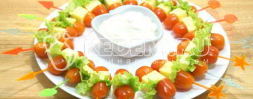 Шаг 4: канапе рождественский венок