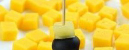 Шаг 3: канапе с ананасом