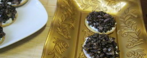 Шаг 11: канапе с черной чечевицей фуршетные