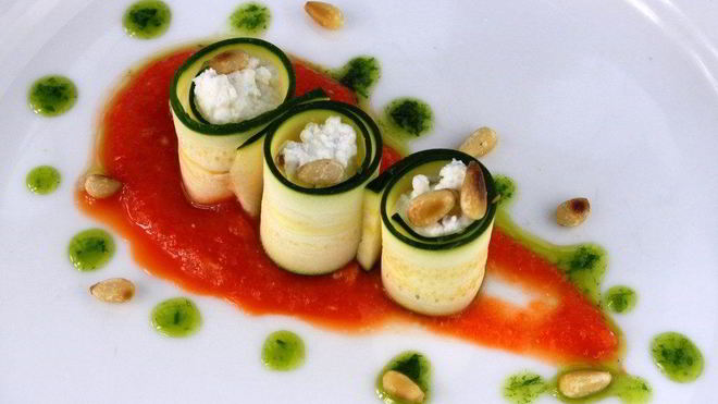 Рецепт Канапе с кабачком и творогом