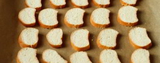 Шаг 2: канапе с камамбером и персиком