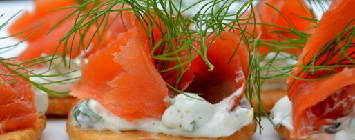 Шаг 4: канапе с лососем и сливочным сыром