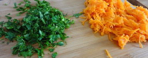 Шаг 2: канапе с морковными блинчиками