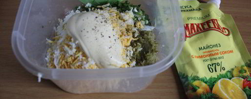 Шаг 3: канапе со шпротами