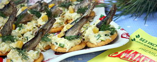 Шаг 5: канапе со шпротами