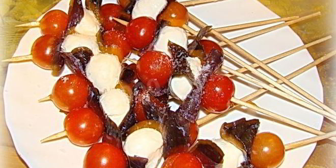 Рецепт канапе закуска из помидоров черри и сыра