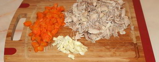 Шаг 4: холодца из куриных ножек без желатина