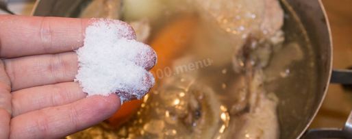 Шаг 12: холодца из курицы и свиных ножек