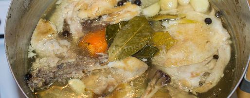 Шаг 15: холодца из курицы и свиных ножек