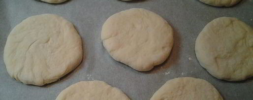 Шаг 1: булочек для бургеров и хот-догов