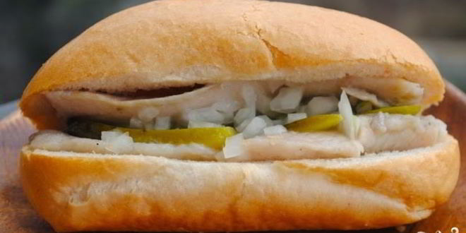 Рецепт хот-дога с селедкой