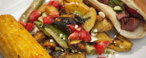 Шаг 9: хот-дога с сердцем индейки, овощами и брынзой