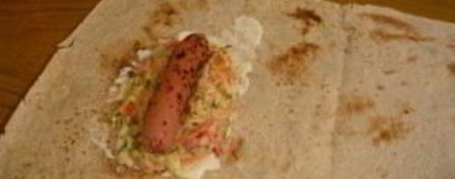 Шаг 4: хот-дога в лаваше