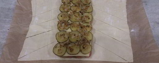 Шаг 7: плетеного хот-дога