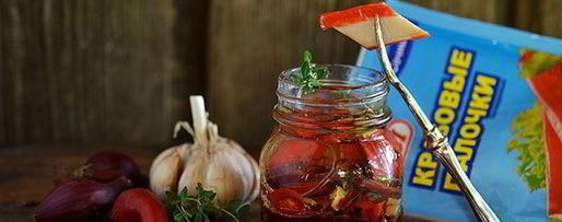 Шаг 6: маринованных крабовых палочек