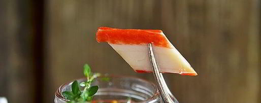 Шаг 7: маринованных крабовых палочек