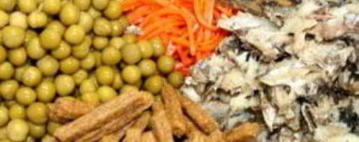 Шаг 1: корейской морковки с сухариками