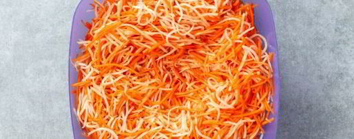 Шаг 7: моркови по-корейски с сельдереем