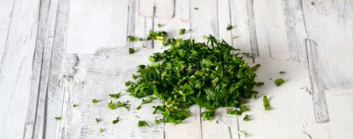 Шаг 1: французского омлета с начинкой из сыра и зеленью