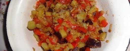 Шаг 4: омлета с баклажаном и помидорами