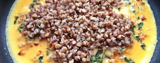 Шаг 5: омлета с гречневым цветком