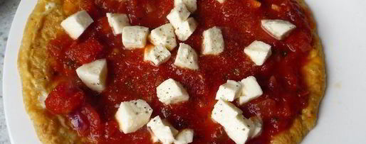 Шаг 3: омлета с помидорами и моцареллой