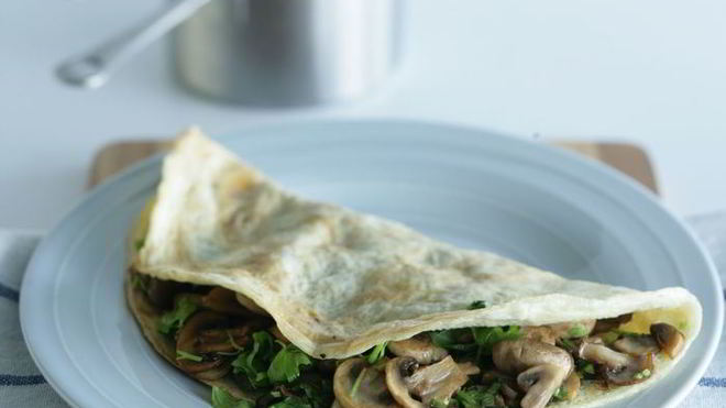 Рецепт Омлета с шампиньонами и петрушкой