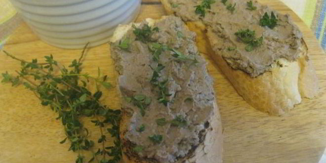 Рецепт французского паштета с куриной печенкой и шампанским