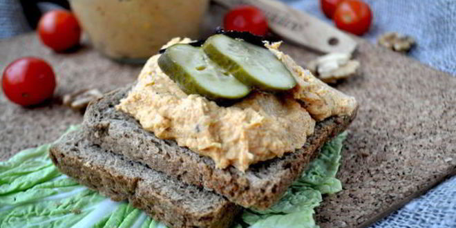 Рецепт куриного паштета с тыквой и грецкими орехами