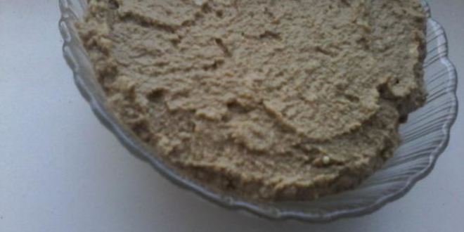 Рецепт паштета из индюшиной печени с орехами и виноградом