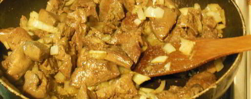 Шаг 2: паштета из индюшиной печени с орехами и виноградом