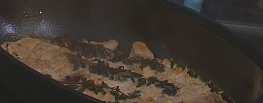 Шаг 11: паштета из кролика со сливами