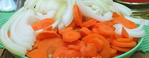 Шаг 2: паштета из куриной печени нарезной