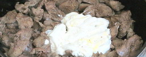 Шаг 7: паштета из куриной печени нарезной