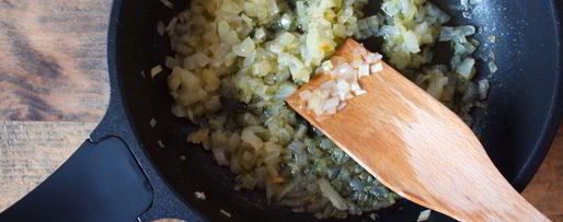 Шаг 2: паштета из селедки