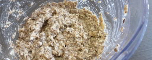 Шаг 4: паштета из шампиньонов и моцареллы