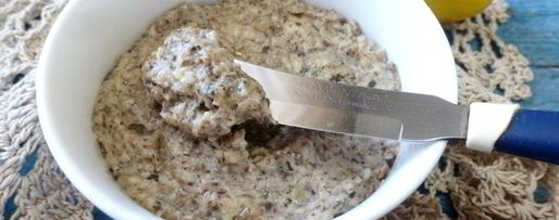 Шаг 5: паштета из шампиньонов и моцареллы