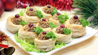 Рецепт Праздничного паштета в волованах